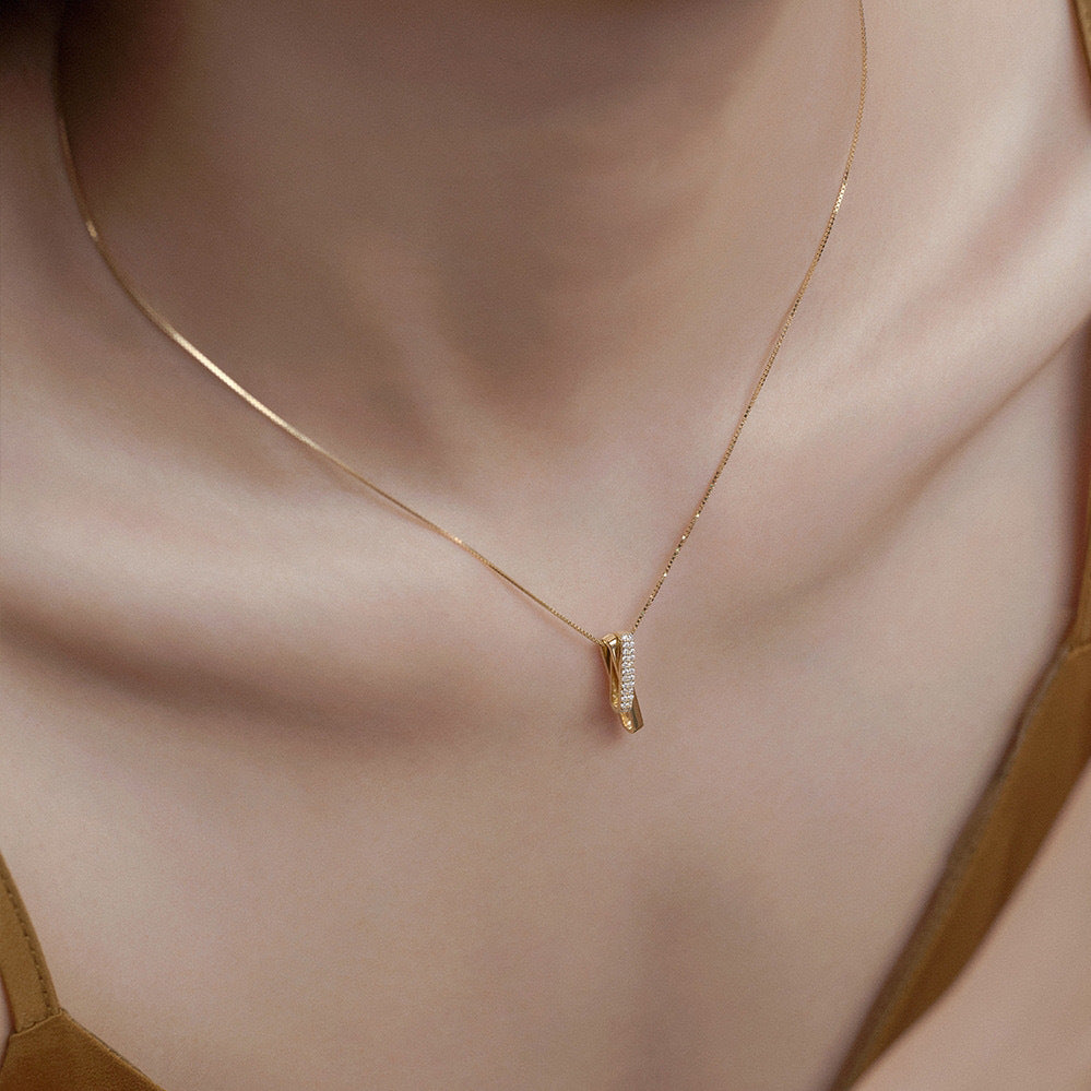 Pendant Clavicle Chain